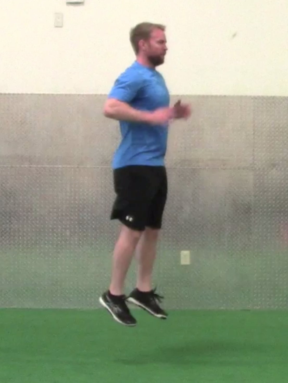 3 Hockey Training Tips to Improve Skating Speed